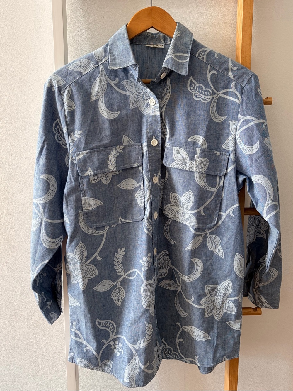 Russ Blue Floral-Print Casual Button-Down Shirt